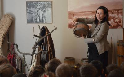 ΕΚΠΑΙΔΕΥΤΙΚΗ ΕΠΙΣΚΕΨΗ |  Λαογραφικό Μουσείο Λαμίας